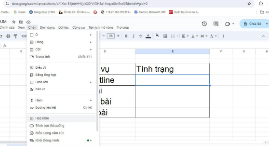 chọn Chèn (Insert) rồi nhấn chọn Hộp kiểm
